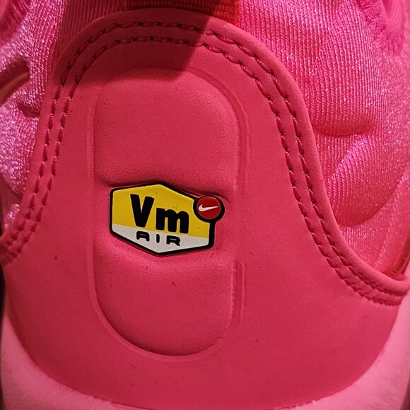 Brand New US 8 NIKE AIR Sneakers VaporMax Plus HyperPink - Picture 12 of 16
